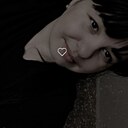 Девушкавчёрном, 29 лет