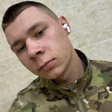 Фотография мужчины Николай, 19 лет из г. Острогожск