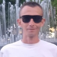 Фотография мужчины Вова, 32 года из г. Харцызск