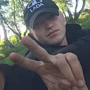 Максим, 23 года