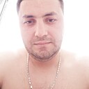 Mustafa, 32 года