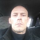 Ден, 44 года