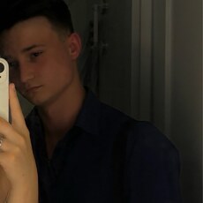 Фотография мужчины Илья, 19 лет из г. Химки