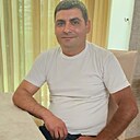 Armenia, 38 лет