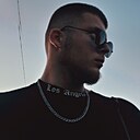 Максим, 22 года