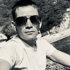Фотография мужчины Артем, 31 год из г. Симферополь