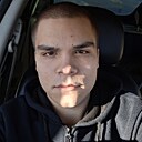 Илья, 22 года