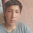 Максим, 19 лет