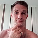 Moust Lovely, 34 года