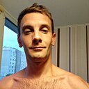 Moust Lovely, 34 года