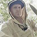 Robert Lovelace, 44 года