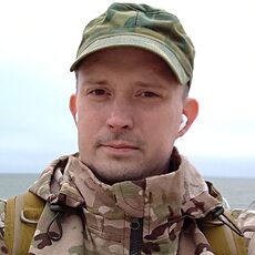 Фотография мужчины Евгений Шарапов, 37 лет из г. Приморско-Ахтарск
