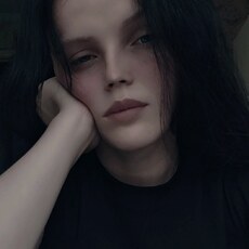 Фотография девушки Ирина, 21 год из г. Кировск (Луганская Область)