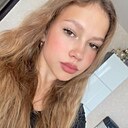 Настя, 25 лет