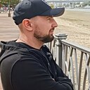 Искандер, 42 года
