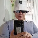 Роман, 44 года