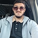 Гуго, 18 лет