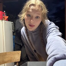 Фотография девушки Настюша, 18 лет из г. Магнитогорск