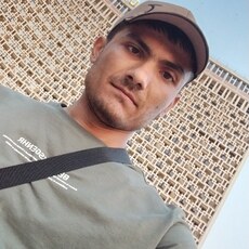Фотография мужчины Жонй, 26 лет из г. Новый Уренгой