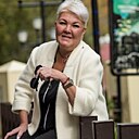Лариса, 52 года