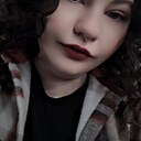 Полина, 22 года