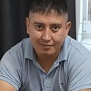 Динар, 37 лет