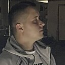 Денис, 24 года