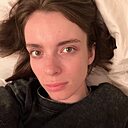 Sasha Bond, 23 года