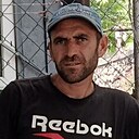 Давит, 37 лет