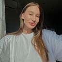 Милана, 24 года