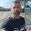Макс, 42 года