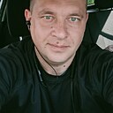 Максим, 33 года