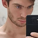 Алексеев, 32 года