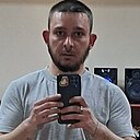 Роман, 32 года
