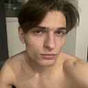 Олег, 21 год