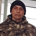 Простой, 44 года