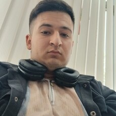 Фотография мужчины Шахин, 22 года из г. Железнодорожный