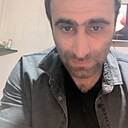 Is, 32 года