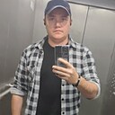 Илья, 33 года