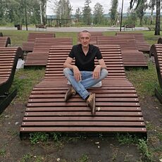 Виталий, 35 из г. Новосибирск.