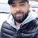 Али, 33 года