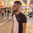 Магомед, 24 года