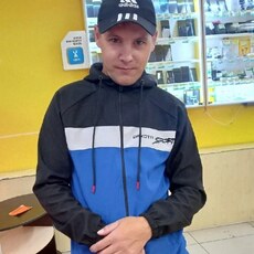 Фотография мужчины Михаил, 33 года из г. Новый Уренгой