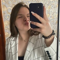 Фотография девушки Арина, 18 лет из г. Логойск
