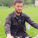 Али, 24 года