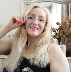 Фотография девушки Оля, 41 год из г. Санкт-Петербург