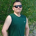 Виктор, 33 года