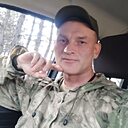 Охотник, 42 года