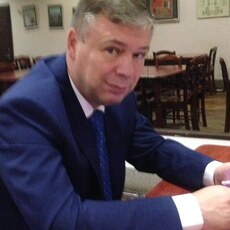 Юрий, 64 из г. Санкт-Петербург.