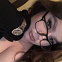 Мур Мур, 18 лет
